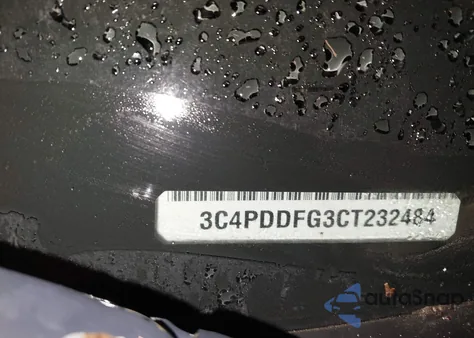 2012 Dodge Journey R/T z USA, uszkodzony, nr VIN 3C4PDDFG3CT232484